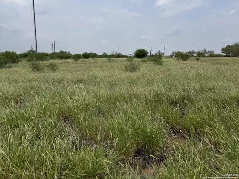 2438 Interstate 35, Cotulla, TX 78014 photo 8