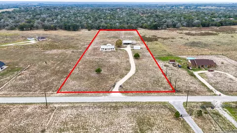 142 Chaparral, Floresville, TX 78114