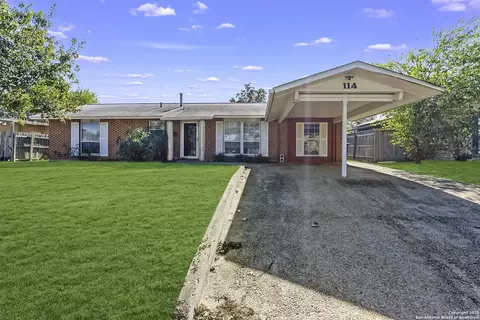 114 Goodhue, San Antonio, TX 78218