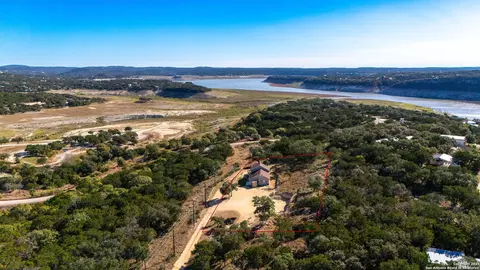 218 Mountain, Lakehills, TX 78063