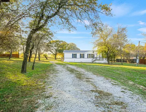 5246 Savannah Way, Von Ormy, TX 78073 photo 3
