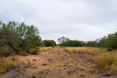 000 Jefferies Rd, Laredo, TX 78045 photo 6