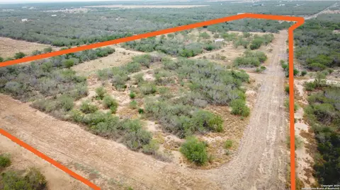 000 Jefferies Rd, Laredo, TX 78045 photo 15