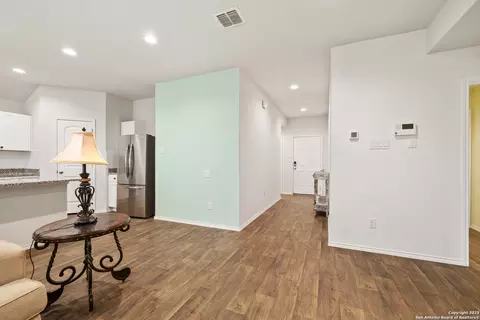 Entry Way - 837 Margay Loop, Seguin, TX 78155 photo 2 of 2