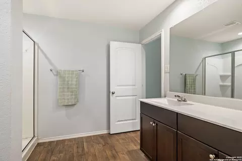 Bath - 837 Margay Loop, Seguin, TX 78155 photo 2 of 2
