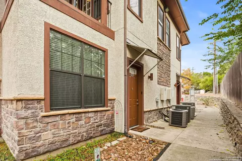 7342 Oak Mnr # 6202, San Antonio, TX 78229