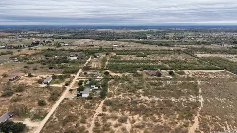 View/Area - 16687 Pr 681, Lytle, TX 78052 photo 26 of 35
