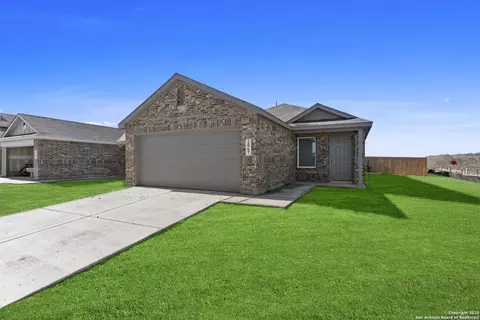 2067 Powell Pl, Converse, TX 78109