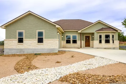 110 Moses Hughes, Blanco, TX 78606