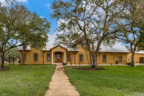 201 Yucca Cyn, Spring Branch, TX 78070