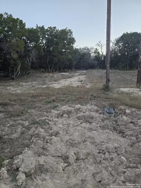 712 Scenic, Bandera, TX 78003
