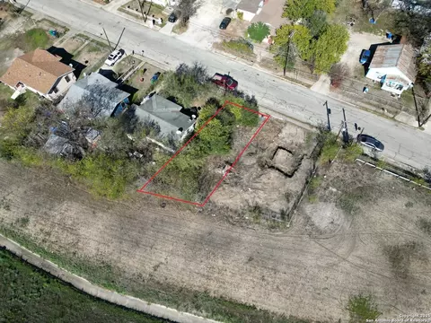 228 Guanajuato, San Antonio, TX 78237