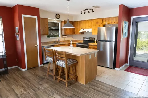 Kitchen - 1318 Kc 3151, Junction, TX 76849 photo 1 of 2