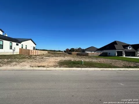 266 Janice Ave, Castroville, TX 78009