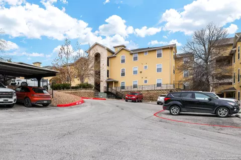 7323 Snowden Rd #3108, San Antonio, TX 78240