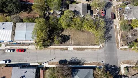 3302 W Houston, San Antonio, TX 78207