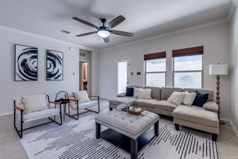 12445 Vista Rim, San Antonio, TX 78233