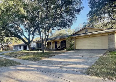 1404 Inez, Beeville, TX 78102