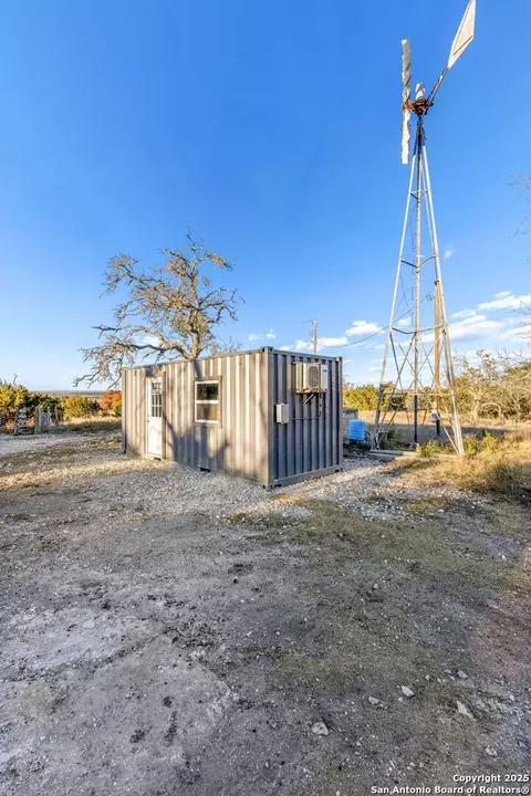 1106 Perry Rnch, Fredericksburg, TX 78624