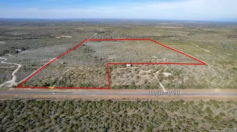 8686 Us Highway 90, Uvalde, TX 78801