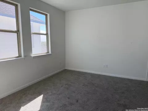 Bedroom - 9540 Griffith Run, Converse, TX 78109 photo 3 of 5