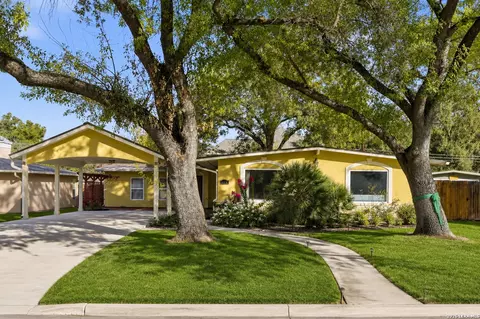415 Calumet, San Antonio, TX 78209