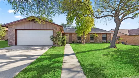3406 Columbia Dr, Cibolo, TX 78108