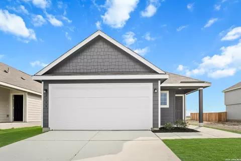 2590 Downsbury Rd, New Braunfels, TX 78130