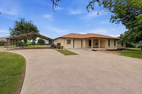 5220 Fm 1518, Saint Hedwig, TX 78152
