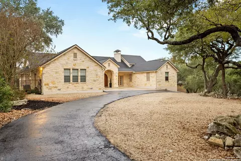 372 Shady Holw, New Braunfels, TX 78132