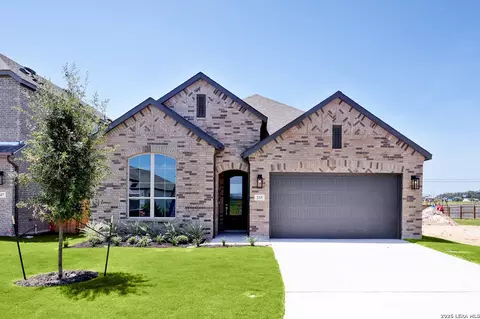 255 White Oak, Castroville, TX 78009