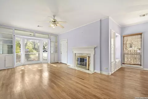 507 Parland Pl, San Antonio, TX 78209