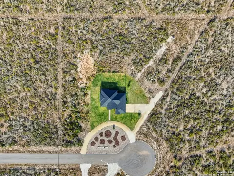 View/Area - 59 Greystone Hls, Uvalde, TX 78801 photo 4 of 6