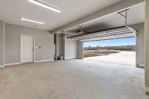 Other - 59 Greystone Hls, Uvalde, TX 78801 photo 8 of 10