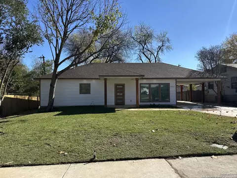 6822 Farrow Pl, San Antonio, TX 78240