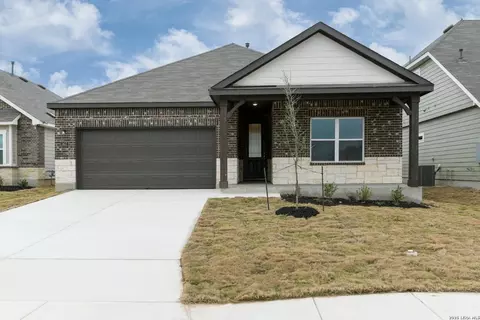 1417 Burrs Ferry Ct, Seguin, TX 78155
