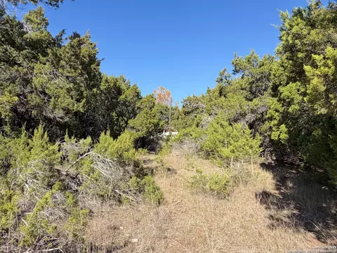 545-561 Lake Park Loop, Canyon Lake, TX 78133