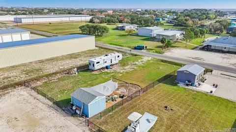 2570 W Monroe, Port O'connor, TX 77982