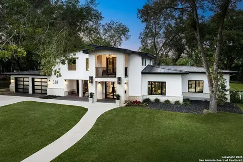 301 Primrose Pl, Alamo Heights, TX 78209