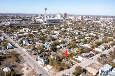 621 S S Pne, San Antonio, TX 78203