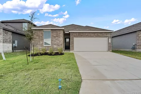 2123 Artemis Dr, Portland, TX 78374