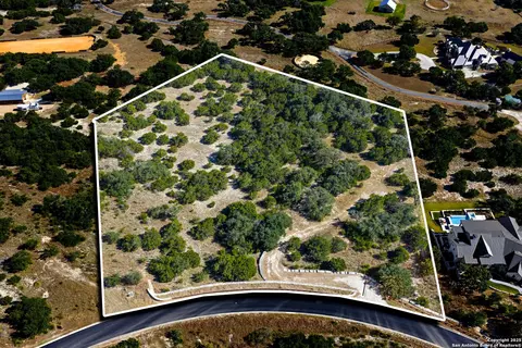 13 Summit Pass, Boerne, TX 78006