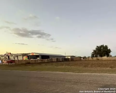 1716 Merle, Dilley, TX 78017