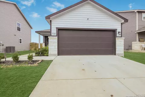 Exterior - 5323 Franklin Hls, Von Ormy, TX 78073 photo 3 of 3