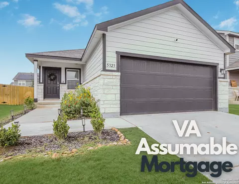 5323 Franklin Hls, Von Ormy, TX 78073