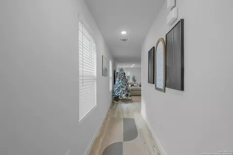 Entry Way - 5323 Franklin Hls, Von Ormy, TX 78073 photo 1 of 3
