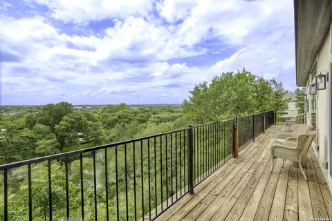 1121 Gruene #A, New Braunfels, TX 78130