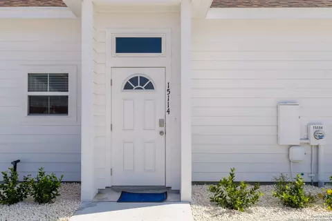 15114 Arashi Beach Dr, Corpus Christi, TX 78418