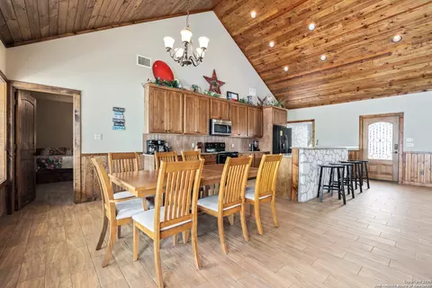 Dining - 72 Mountain Laurel, Concan, TX 78838 photo 2 of 2
