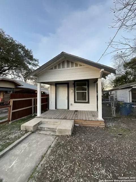 1547 Center, San Antonio, TX 78202